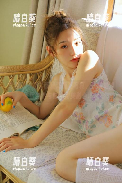 尤果网 - 观看颜爱泽海边写真，领略她如何将自然与时尚完美融合.txt