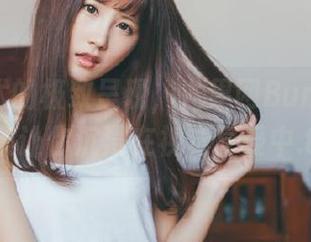 私拍艺术的极致呈现，尤果网Bunny专属图集让你沉浸在视觉享受中.txt