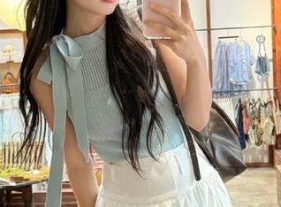 尤蜜荟 – Carol周妍希的和服写真，精致的图片直击你的少女心！.txt