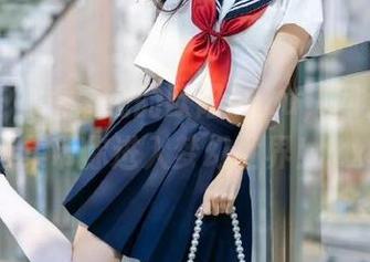 尤蜜荟 – 看清纯的欧阳LuLu，网盘写真合集带你进入梦幻世界！.txt