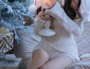 微密圈 – 免费欣赏就是阿朱啊的雪地美人图册，带你领略优雅与纯净交融的冬季幻想.txt