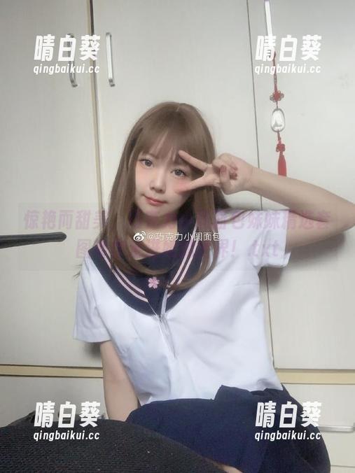 惊艳而甜美，巧克力小圆面包妹妹精选套图带你走进她的世界！.txt
