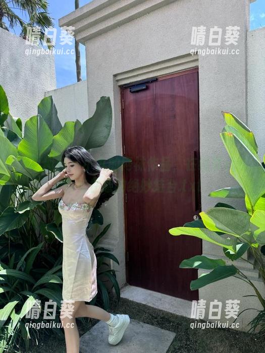 异思趣向 - 小九的网袜作品，在线展示时尚与性感的绝妙结合.txt
