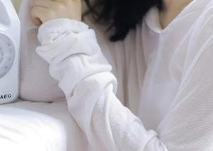 微密圈 – 张老师精心呈现的粉色写真套图，记录每一个动人的瞬间.txt