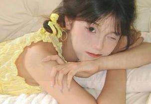 影私荟 – 喵喵cyann秘书大揭秘：无圣光风格写真合集，瞬间吸引你的目光.txt