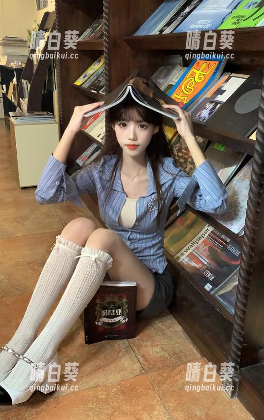 推女神 - 走进可蕊娜的镂空世界：精选作品带你感受摄影的魅力.txt