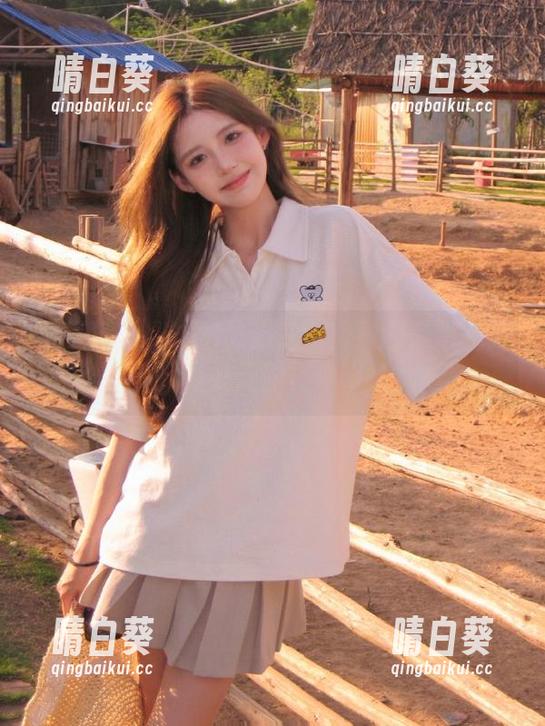 星颜社 - 探访潘思沁私房释放的艺术魅力，妹妹闪耀其中.txt