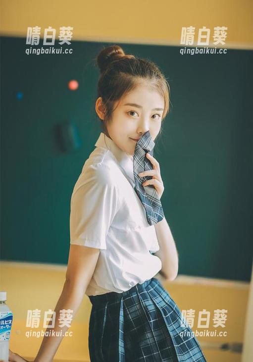 果团网 - 如果你也爱灰丝，周妍希的套图下载绝不能错过！.txt