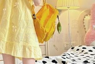 梦丝女神 – 精选福利：玥玥空姐图集，让你感受飞翔的诱惑.txt