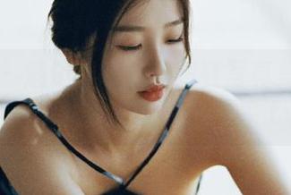 微密圈 – 楚楚不吃鱼高跟鞋写真集：高清诠释现代女性的独特风采.txt