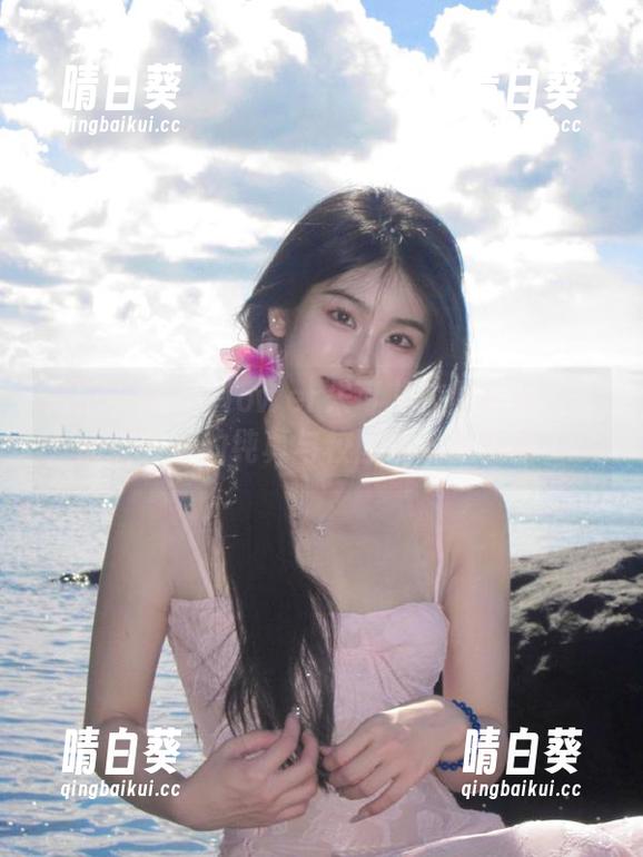 模范学院 - Flower朱可儿校服美图分享，捕捉青春的纯真与校园生活的美丽.txt