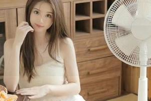 模范学院 – 时尚与艺术的结合，李可可最新白裙图包为你带来视觉盛宴。.txt