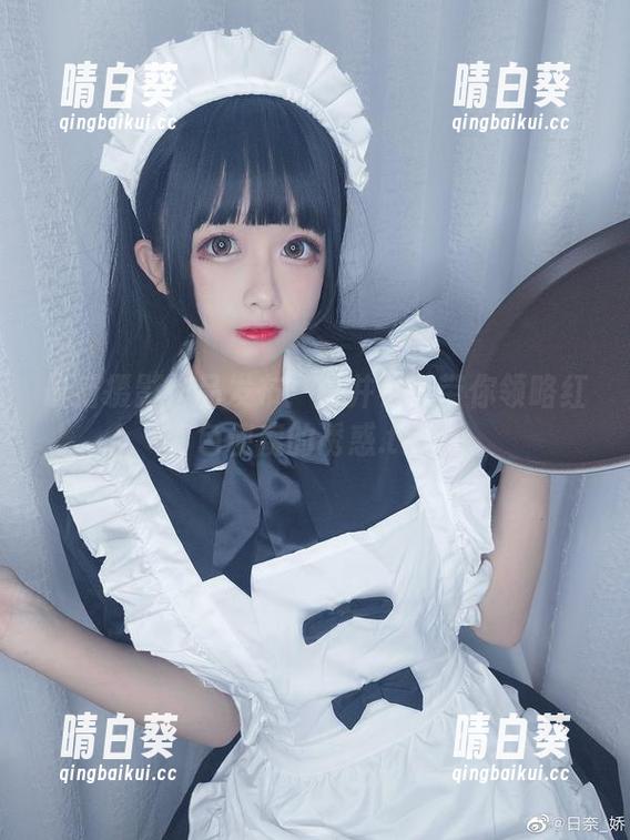 最新摄影作品发布：樱井小莜带你领略红色使魔的诱惑.txt