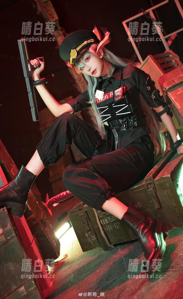 免费下载美丽瞬间，源纱希喵喵喵红裙写真震撼上线，赶紧来欣赏与分享吧！.txt
