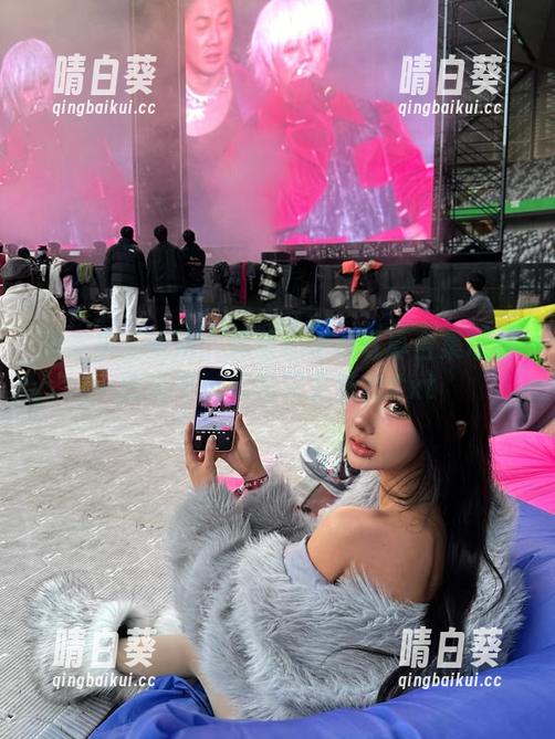 透视护士生活：炸蛋Boom写真合集带你感受不一样的职业魅力.txt