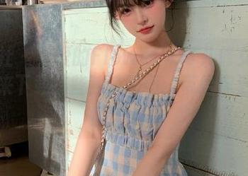 爱蜜社 – 可爱的Flower朱可儿修女套图，快来下载这些独特瞬间，带给你温馨回忆！.txt