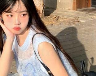 爱蜜社 – 最新更新！娜大少爷校服写真合集，带你领略别样的校园魅力与青春活力.txt