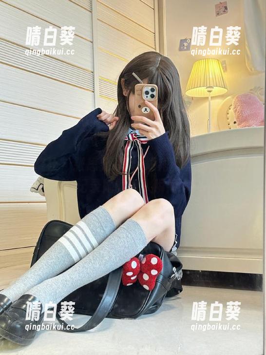 爱蜜社 - 张思允Nice短裙写真精选，图片记录她的迷人瞬间.txt