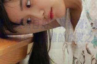 物恋传媒 – 佳琪自拍写真系列：每一张壁纸都展现自信与优雅的心灵之美.txt