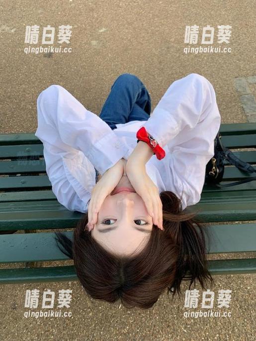 物恋传媒 - 下载小竹全套妹妹写真，探索她绚丽多彩的艺术世界！.txt