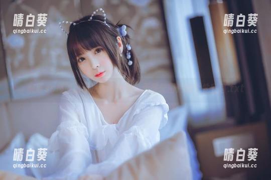 疯猫ss摄影的叛逆青春少女：无圣光图片的个性宣言.txt