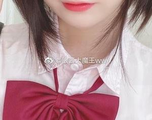 探索眼酱大魔王w定制全集，带你下载最美的写真时刻.txt