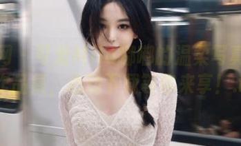 秀人网 – 可爱Mila嘟嘟的温柔写真：独家作品集，心动下载等你来享！.txt