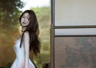 秀人网 – 伊诺学妹写真福利来袭，原图奉上，让你享受极致视觉体验.txt