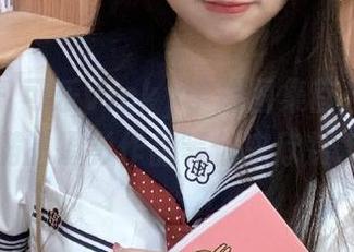 秀人网 – 可乐Vicky学姐图集首发，福利满满的摄影作品等你来欣赏.txt