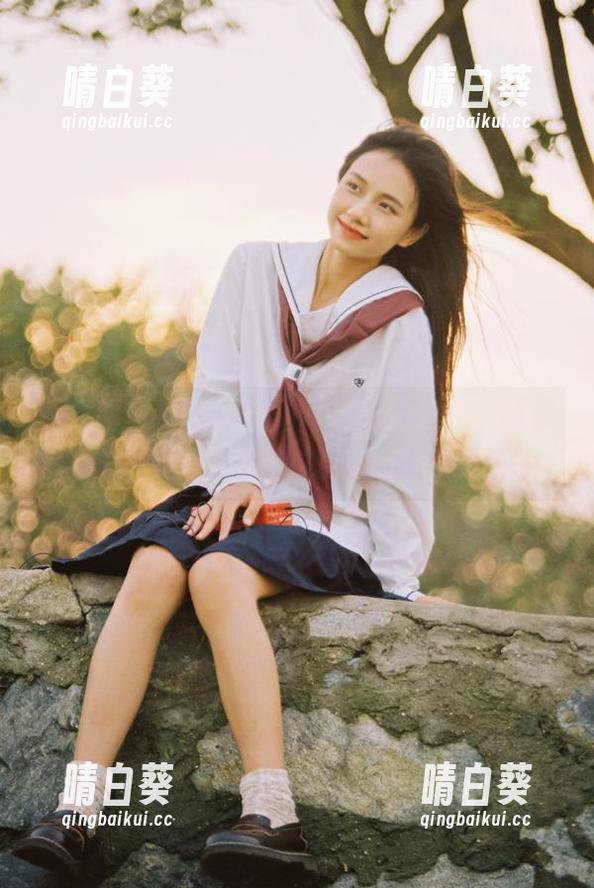 秀人网 - 叶佳颐女仆写真高清分享，带你体验梦幻般的视觉奇迹.txt