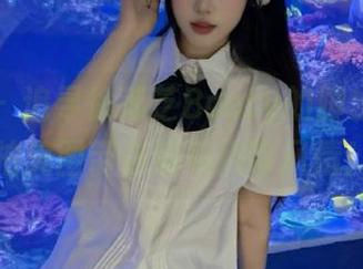 秀人网 – 追寻徐莉芝Booty的脚步：海南岛旅拍美图带你感受热带风情！.txt