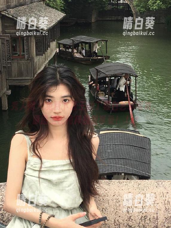 秀人网 - 免费下载王俪丁黑白艺术写真，原图呈现纯粹视觉享受！.txt