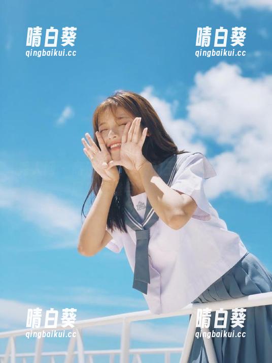 秀人网 - 高清写真带来的王曼柔镂空魅力，展现优雅与力量之美.txt