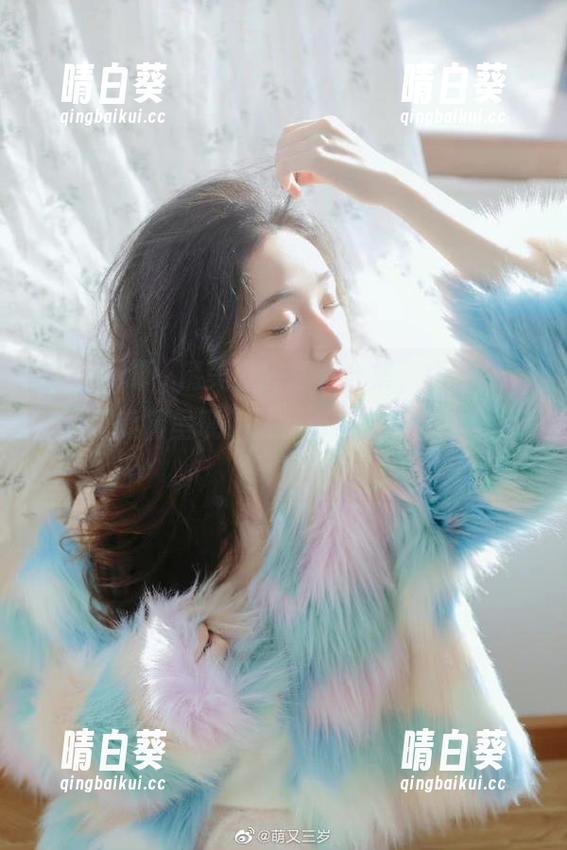 稚乖画册 - 精美校园写真合集，由“生煎团团”倾情呈现，诠释青春的无限可能.txt