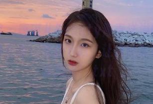 美媛馆 – 唐琪儿Beauty青春洋溢的双马尾写真合集，免费下载，让你随时随地享受美丽！.txt