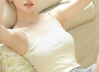 美媛馆 – 徐子琦短裙写真图包，带你领略无拘无束的飘逸与活力之美！.txt