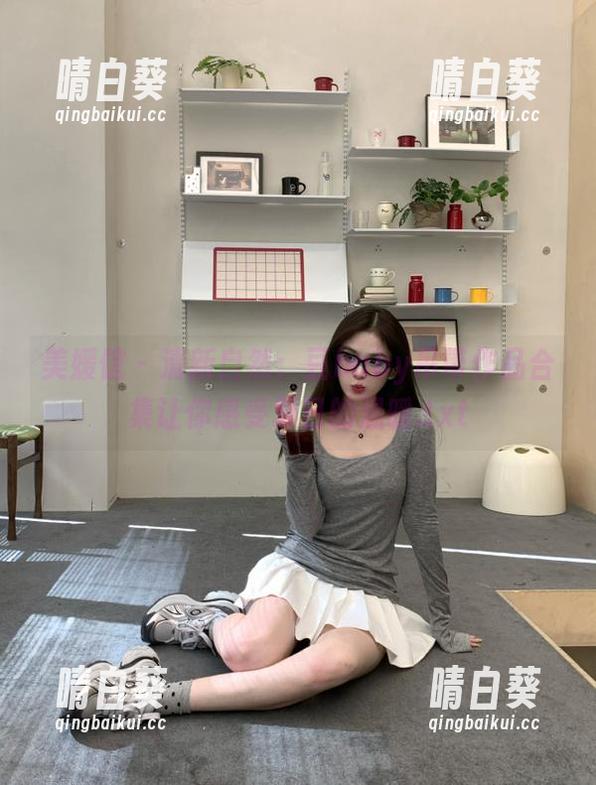 美媛馆 - 清新自然：豆baby吊带作品合集让你感受夏日的温暖.txt