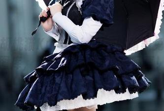 探索胡桃猫Kurumineko的暗黑兔女郎主题图库，尽情下载各式精彩写真！.txt