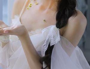 舞蹈生日记 – 欣美最新婚纱艺术写真，原图触碰心灵深处的浪漫.txt