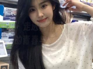 舞蹈生日记 – 走进高清图库，看腿腿短裙演绎的青春与活力之美.txt