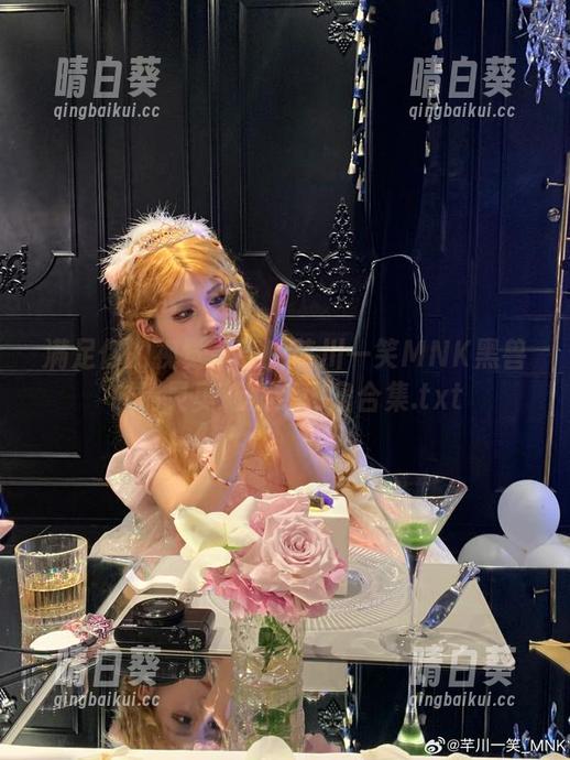 满足你的视觉享受！芊川一笑MNK黑兽白精灵奥莉斯汀网盘合集.txt