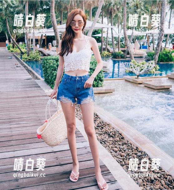 花漾show - 小尤奈的高清圣诞写真，分享她如何把冬天变成梦幻乐园！.txt