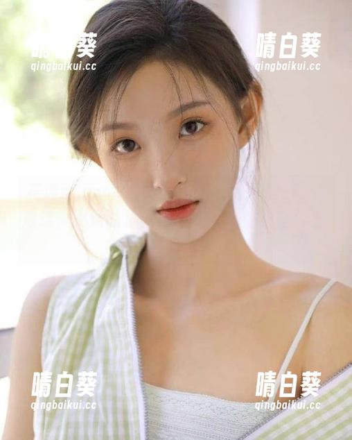 花漾show - 思淇Sukiiii双马尾美图大放送，更新让你重温那些少女的纯真时光.txt