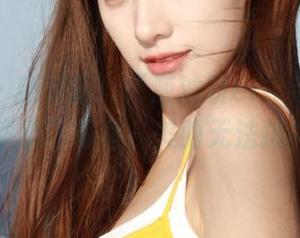 微密圈 – 新更新！“葱油饼er”邀你欣赏“黑丝漆皮”写真，美丽无法抵挡！.txt