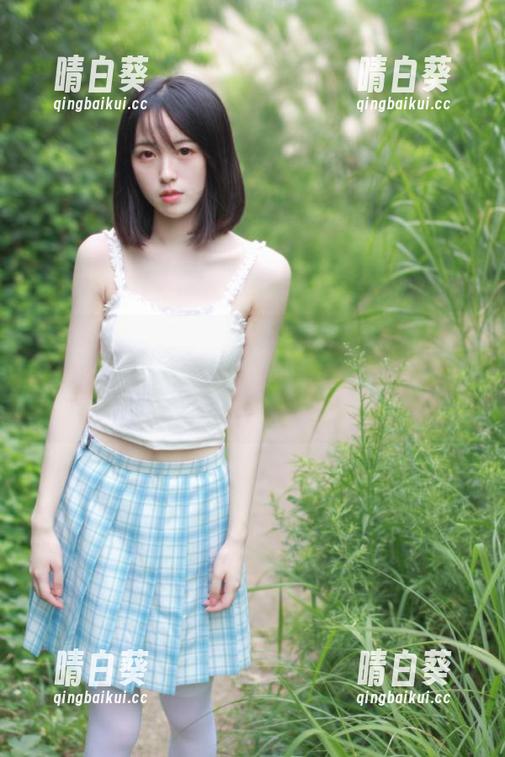 蜜桃社 - 充满魅惑的小魔女lily，学姐的无圣光图包居然打破了我的审美底线！.txt