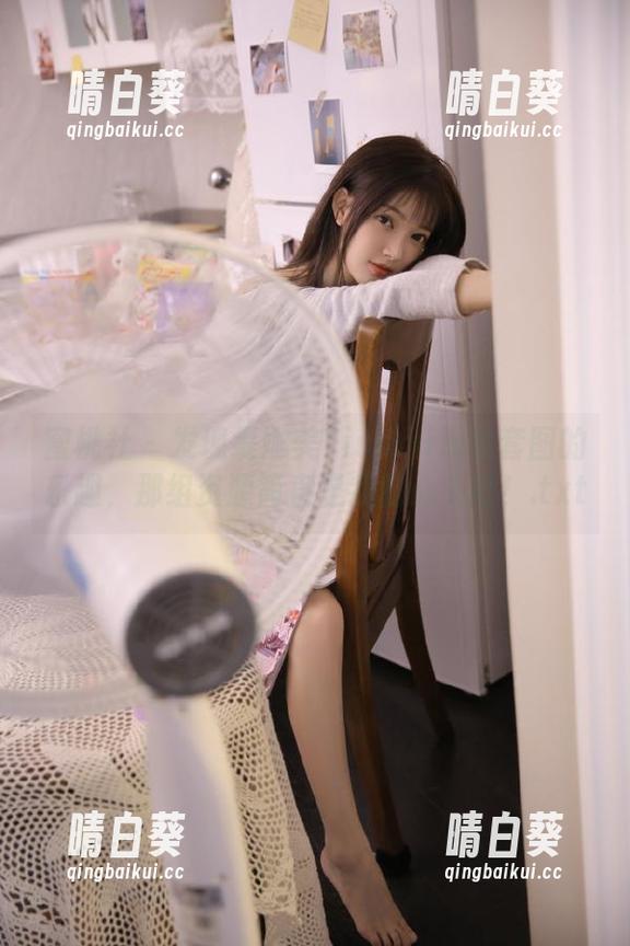 蜜桃社 - 发现缇娜美Tinami海边套图的乐趣，那组资源简直是我的心头好！.txt