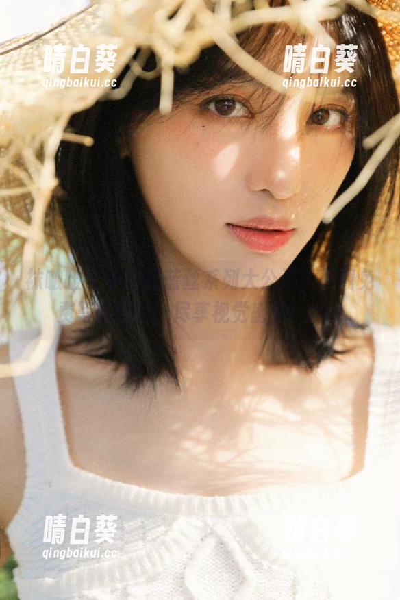 袜啵啵 - 小甜豆蓝丝系列大公开，下载免费写真照片，尽享视觉盛宴！.txt