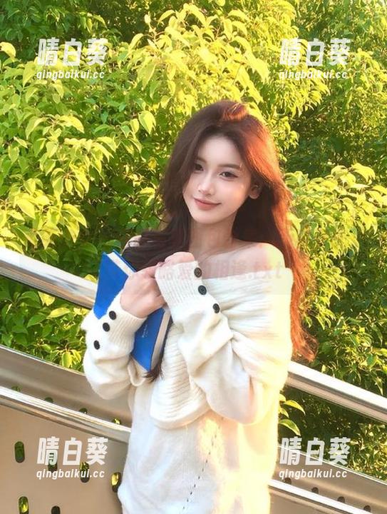 觅芙少女 - 仔仔写真图包合集：所幸有光，带你领略爱的相逢.txt