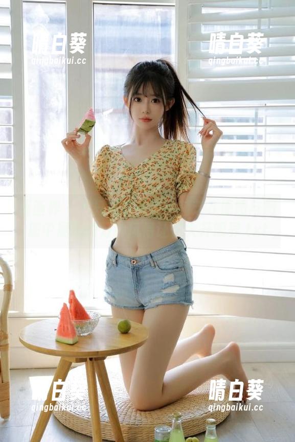 语画界 - 不只是皮衣！徐莉芝在原图与图册中展现的万种风情让你大开眼界.txt