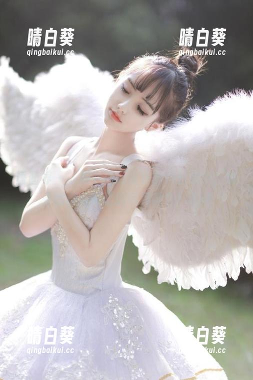 语画界 - 在顾乔楠的女仆图包分享中，感受幽雅与可爱的完美契合！.txt